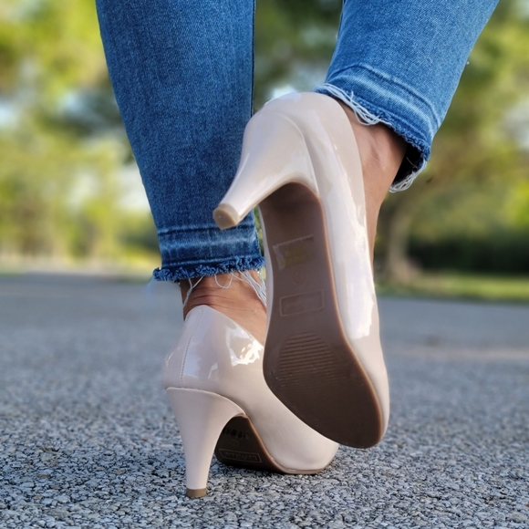 Women's PAT Nude Round Toe Low Heel Pumps Office Shoes - Picture 4 of 7